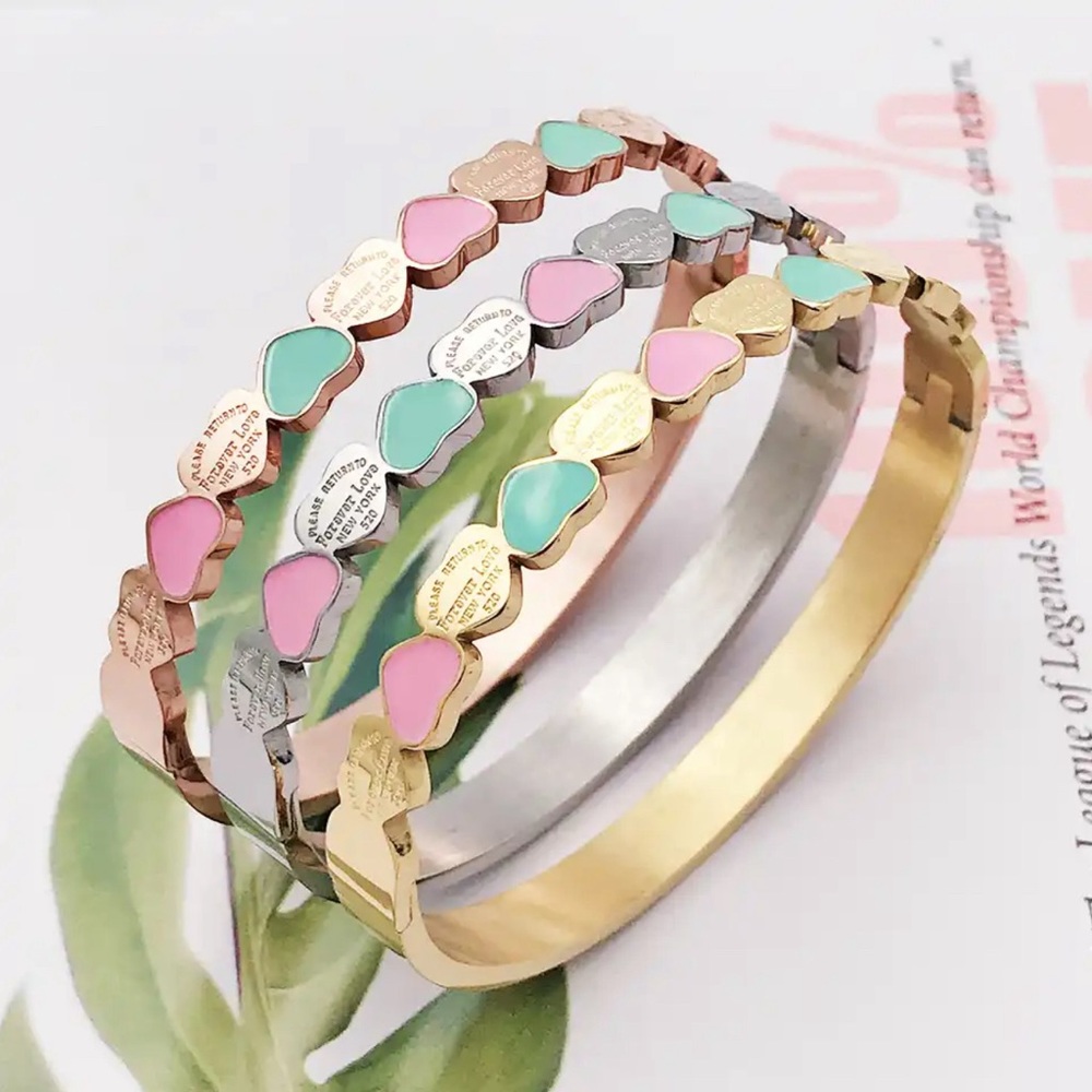 Forever love stainless steel heart bangle